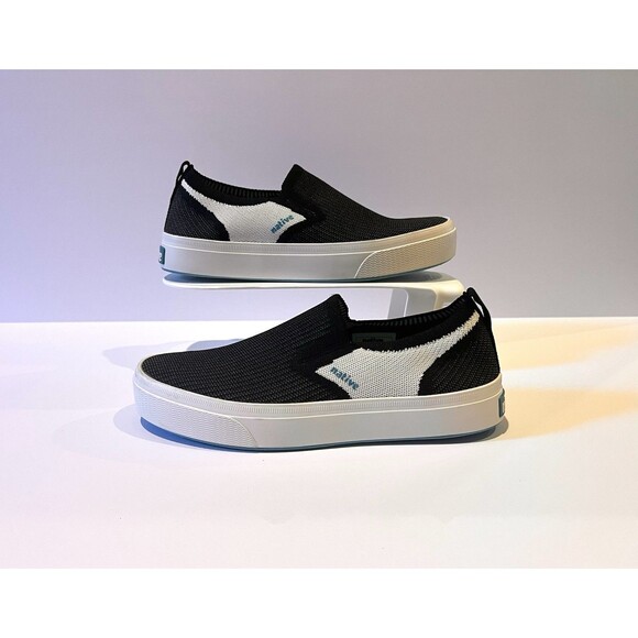 Boys Youth Size 5 Native Miles 2.0 Liteknit Black Knit Slip On‎ Sneaker Shoes - Picture 1 of 11